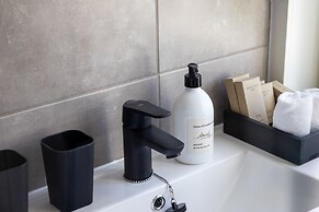 House of Northern Senses