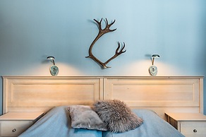 House of Northern Senses