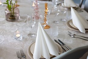 House of Northern Senses