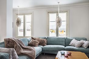 House of Northern Senses