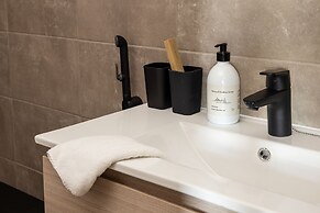 House of Northern Senses