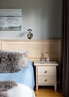 House of Northern Senses