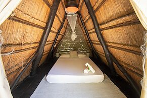 AMALIFE Beach Club & Hotel