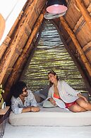 AMALIFE Beach Club & Hotel