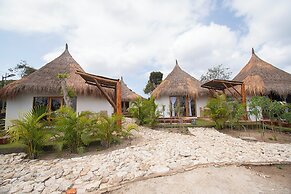 AMALIFE Beach Club & Hotel