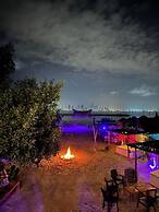 AMALIFE Beach Club & Hotel