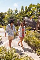 AMALIFE Beach Club & Hotel