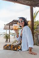 AMALIFE Beach Club & Hotel