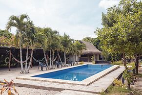 AMALIFE Beach Club & Hotel