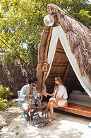 AMALIFE Beach Club & Hotel