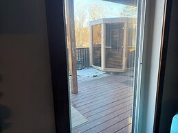 Stay549 - Adults Only Bed and Breakfast