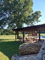 Cedar Falls Motel