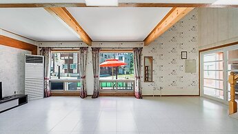 Tongyeong Hwanggeumbada Pension