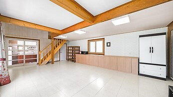 Tongyeong Hwanggeumbada Pension