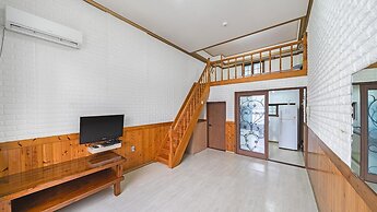 Tongyeong Hwanggeumbada Pension