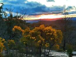 Girraween Country Inn