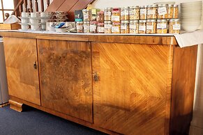 Girraween Country Inn