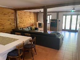 Girraween Country Inn