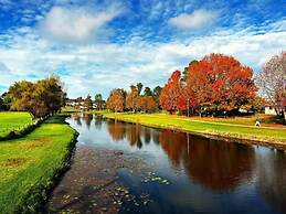 Girraween Country Inn