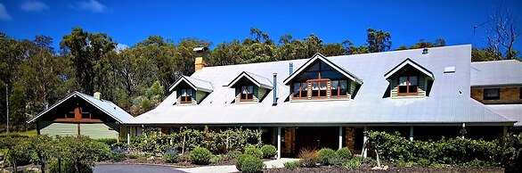 Girraween Country Inn