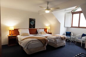 Girraween Country Inn