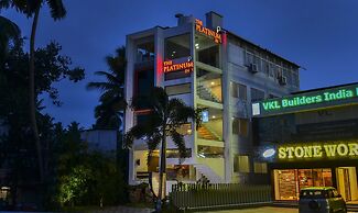 Itsy Hotels Platinum Inn