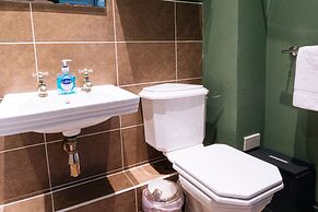 Grade A Listed 2 Bedroom In Edinburgh