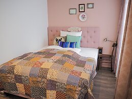 Tante ALMA's Mülheimer Hotel