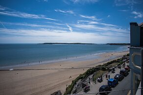 The Nest - 1 Bedroom Apartment - Tenby