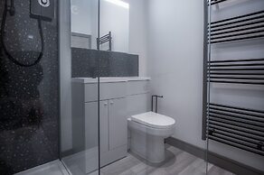 Four Seasons - 1 Bedroom  - Tenby