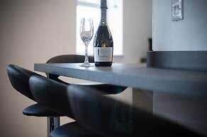 Four Seasons - 1 Bedroom  - Tenby