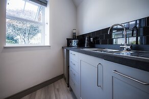 Four Seasons - 1 Bedroom  - Tenby