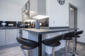 Four Seasons - 1 Bedroom  - Tenby