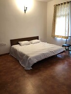 Water Villa With Feild View