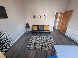 a sea View Property With a Short Walk to Beach