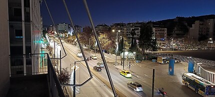 Chris's Athens Home in the Center of Everything