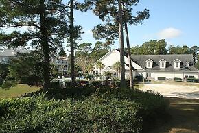 1204m 1 Bedroom Condo by Redawning