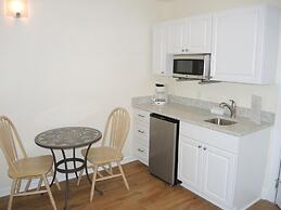 1204 2 Bedroom Villa by Redawning