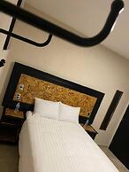 Hotel Central Pirámides