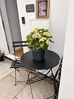 Charming 2-bed Apartment in Sandwich in Kent