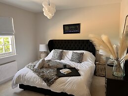 Charming 2-bed Apartment in Sandwich in Kent