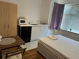 Lovely Studio Flat in London