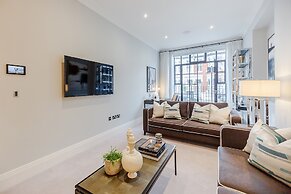 Palace Wharf Apartments