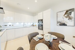 Palace Wharf Apartments