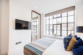 Palace Wharf Apartments