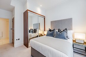 Palace Wharf Apartments