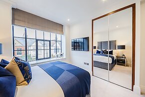 Palace Wharf Apartments