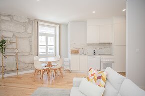 Liiiving - Aliados Stone Apartment