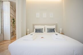 Liiiving - Aliados Stone Apartment