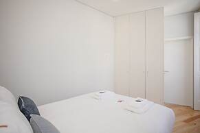 Liiiving - Aliados Stone Apartment